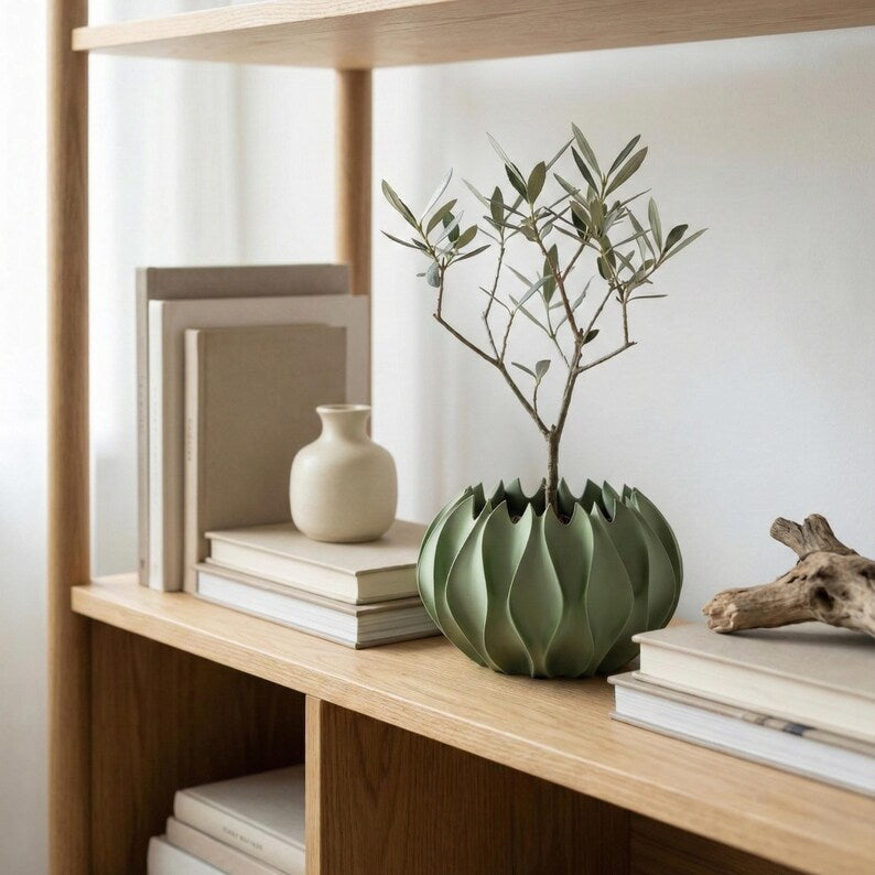 Sculptural Petal Planter with Drainage Tray, Modern Indoor Plant Pot for Succulents