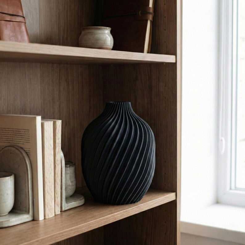 Modern Spiral Flower Vase, Sculptural 3D Printed Vase, Minimalist Home Decor, Contemporary Table Centerpiece