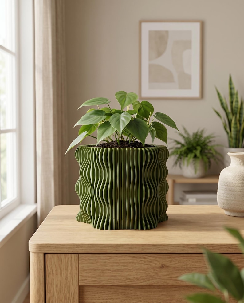 Wavy Planter Pot with Drainage Tray, Modern 3D Printed Indoor Plant Pot, Geometric Houseplant Planter